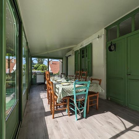 Maison Des Annees 30 - Vic-Sur-Cere - 14 Personnes ภายนอก รูปภาพ